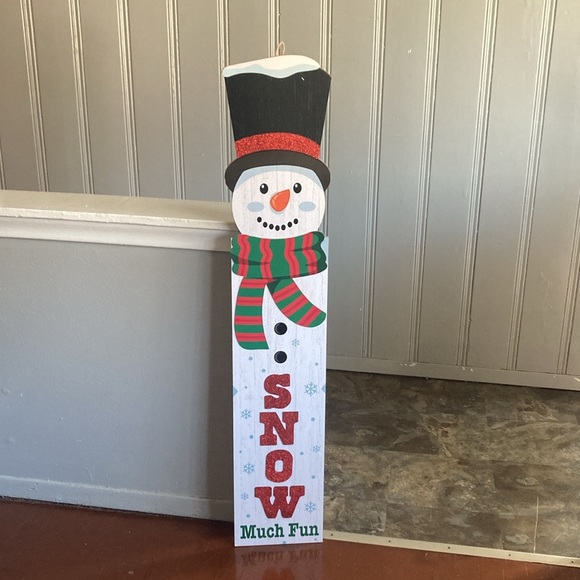 NWT- 48” Glittered LET IT SNOW Snowman Wooden Leaner or Hanger Decoration Sign - Picture 16 of 17